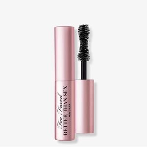 Too Faced Volumizing Mascara - Pink Tube